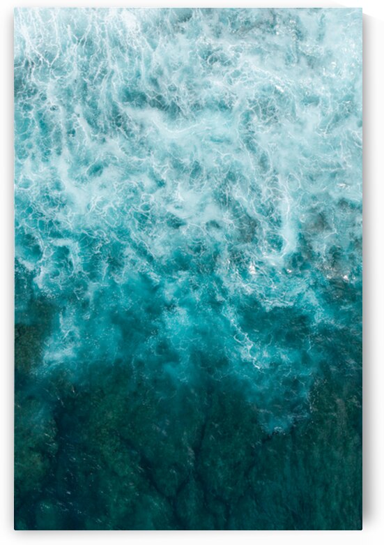 Tropical water in Reunion Island by Richard Mardens