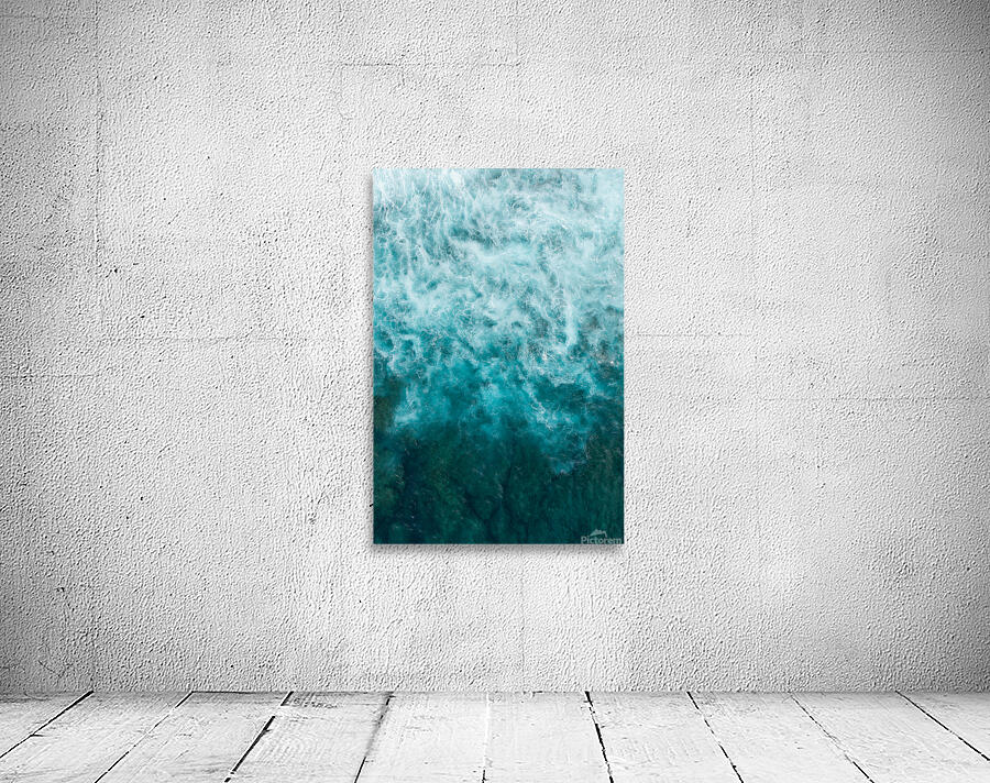 Tropical water in Reunion Island Wall Preview